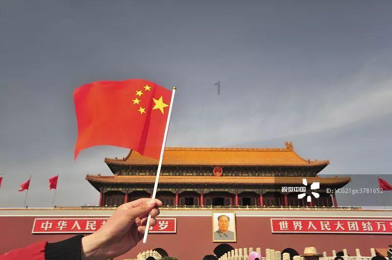 逃出林中村